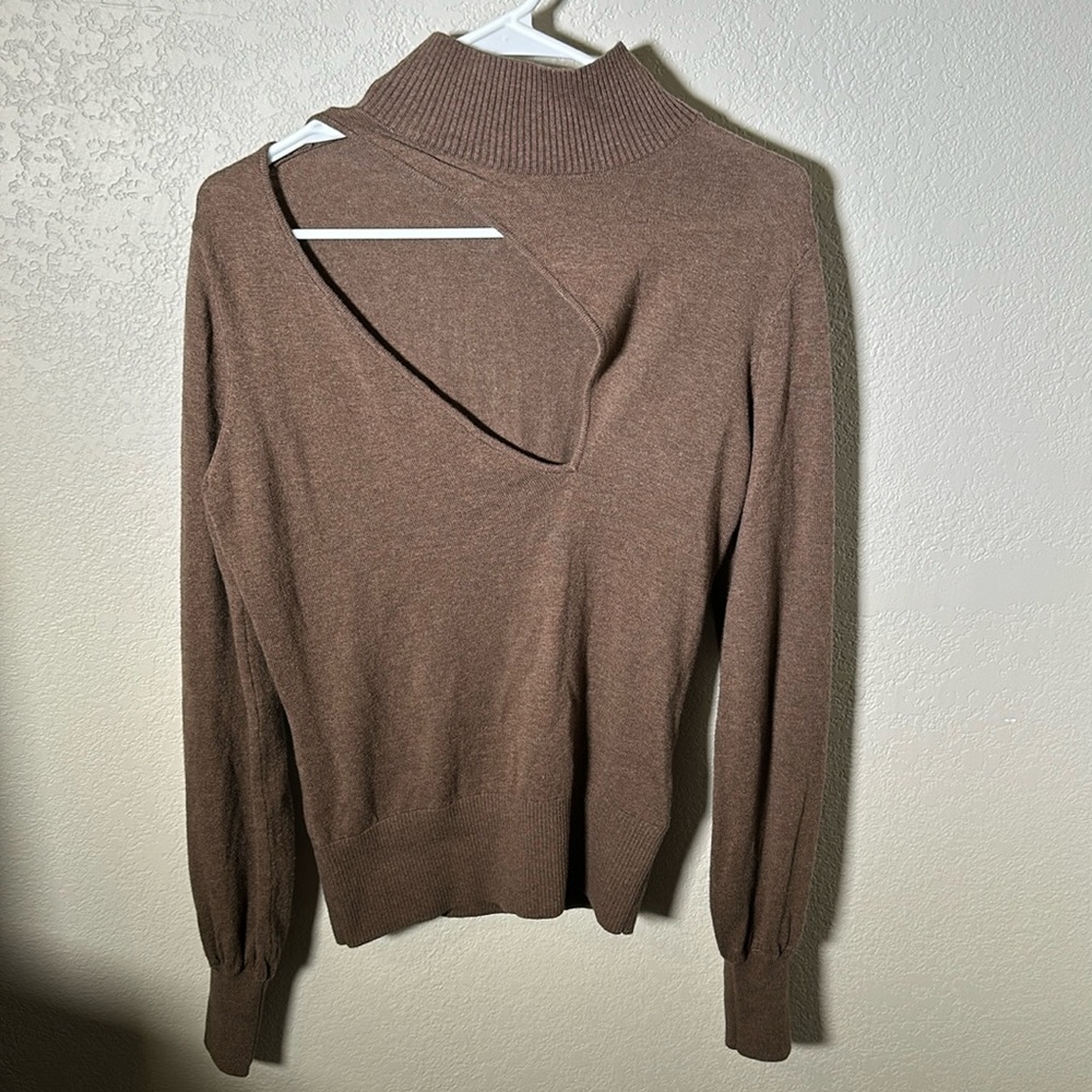 Nicholas Aliyah Knit LS Mock Neck Top with Cut Out Cigar Small